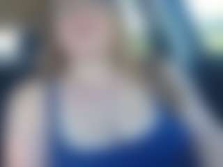 Lona Pounder's Live Sex Cam Show