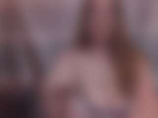 Lona Pounder's Live Sex Cam Show