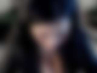 Dulcinea-2's Live Sex Cam Show