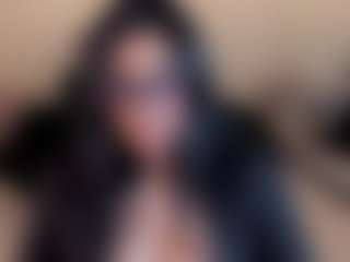 Dulcinea-2's Live Sex Cam Show