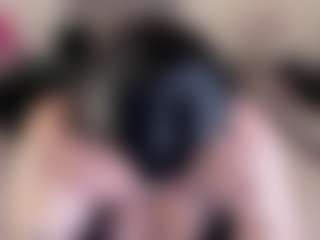 Dulcinea-2's Live Sex Cam Show