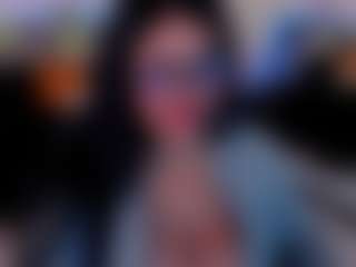 Dulcinea-2's Live Sex Cam Show