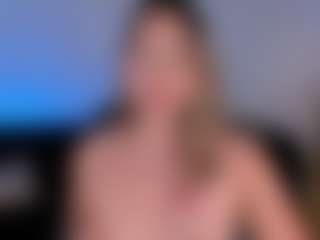 Live cam show with Haley Green - Blonde Hair on Adult Interactions