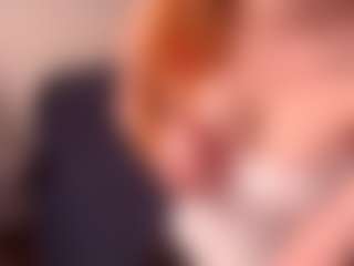Live cam show with SadeSurrey - Solo on Camsoda