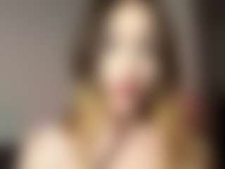 Live cam show with SadeSurrey - Sexy on madthumbs