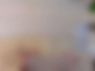 Live cam show with SweetVeee - Camel Toe on crypto-cams