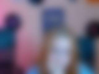 Live cam show with dina-bloom - Dirty Talk on Camsoda