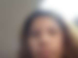 EmilyCM's Live Sex Cam Show