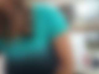 EmilyCM's Live Sex Cam Show