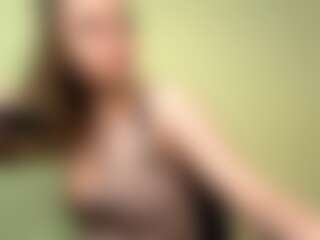 Live cam show with Zara - Dominican on Milfs Live