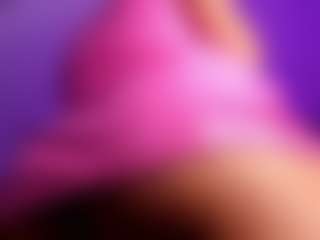 Live cam show with LeahRouss - Cum on Camsoda