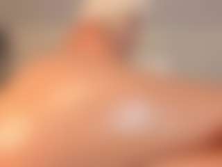 LeahRouss's Live Sex Cam Show