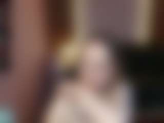 LiaaRoberts's Live Sex Cam Show