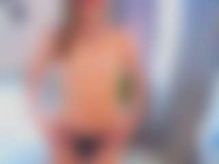 Live cam show with AshlyCzernik - Green Eyes on thefappeningchat.com
