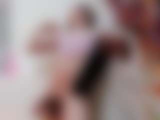 Live cam show with Britanny-Lopez - Brown Eyes on https://playwithruby.com