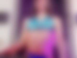Live cam show with Britanny-Lopez - Tease on CamClone