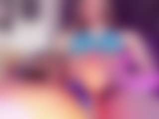 Live cam show with Britanny-Lopez - Tease on livesuperchat.net