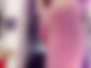 Live cam show with Britanny-Lopez - Black Hair on Camsoda