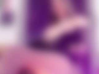 Live cam show with Britanny-Lopez - Flat Chested on Camversity