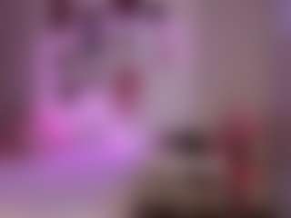 Live cam show with elara-vee - Foot Fetish on SquirtSoMuch
