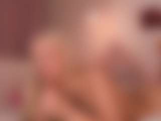 elara-vee's Live Sex Cam Show