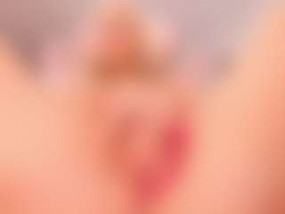 Live cam show with elara-vee - Camel Toe on studioflirtlive.com