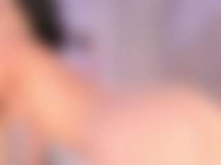 elara-vee's Live Sex Cam Show