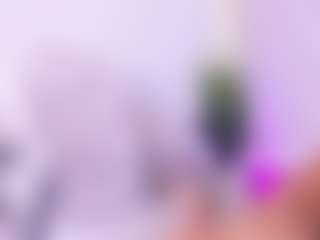 MarelynSummer's Live Sex Cam Show