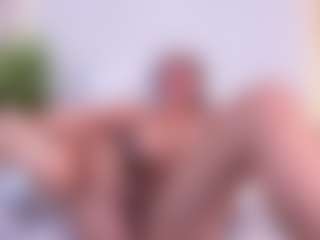 Live cam show with MarelynSummer - Small Tits Toys on liverealitysex.com