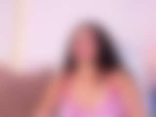 MarelynSummer's Live Sex Cam Show