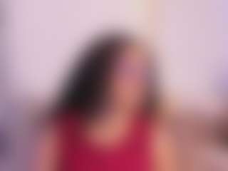 Live cam show with MarelynSummer - Dildo on livesuperchat.net