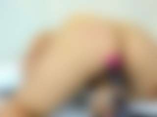 MarelynSummer's Live Sex Cam Show