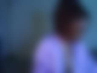 Queen Pesos's Live Sex Cam Show
