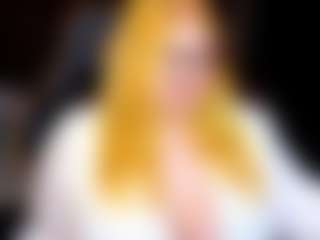 Live cam show with AriettaHeart - Nipple Piercings on Mixed Magazine Live