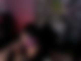 Live cam show with Electra-Gosselin - Drinking on Camiplay Live