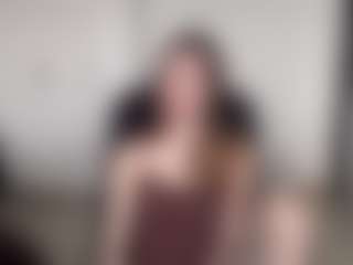 Live cam show with Ivy - Mature on StripNow