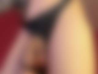 claireimperi's Live Sex Cam Show