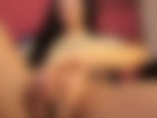 Live cam show with claireimperi - Average on AdultVida.com