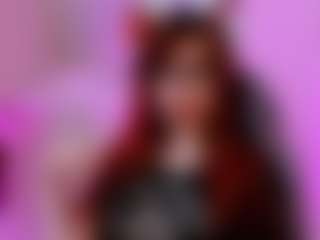 Live cam show with CarolCat - Body Massage on Dolls Live
