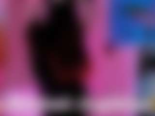 Live cam show with CarolCat - Upskirt on Livezox