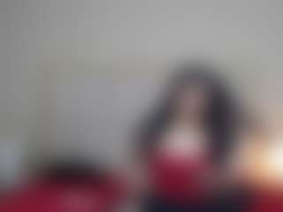 Live cam show with Dannapons - Skinny on Camsoda