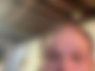 HolyDevOfOhio513's Live Sex Cam Show