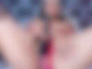 Live cam show with isa-valverde - Double Penetration on StripNow