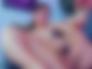 Live cam show with Kira-Exe - Shaved on xfollow cams