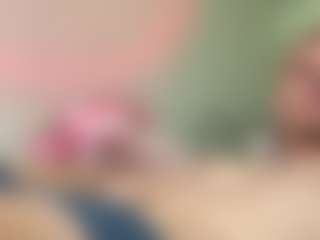 Live cam show with JeremyScotty - Teen Boy 18 on Latina Girls
