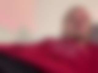Live cam show with JeremyScotty - Hazel Eyes on CamwithHer