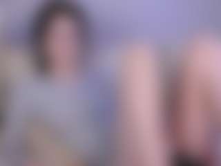 Live cam show with Bea - Bikini on intimatelivegirls.com