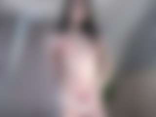 Live cam show with Bea - Green Eyes on Camming Site