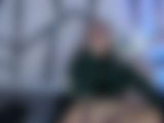 Live cam show with Sue-Katy - Lean on CamwithHer
