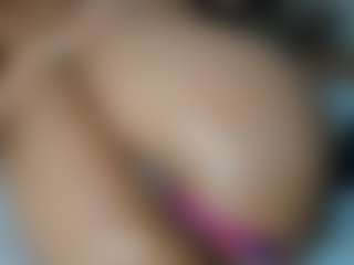 angie-leonn's Live Sex Cam Show